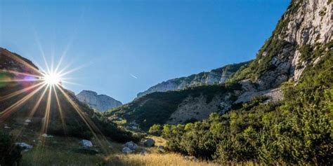 To Punta Telegrafo on Mount Baldo 